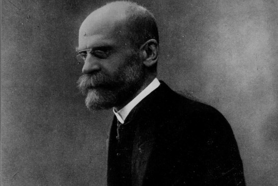 Émile Durkheim e a Produção do Conhecimento Humano