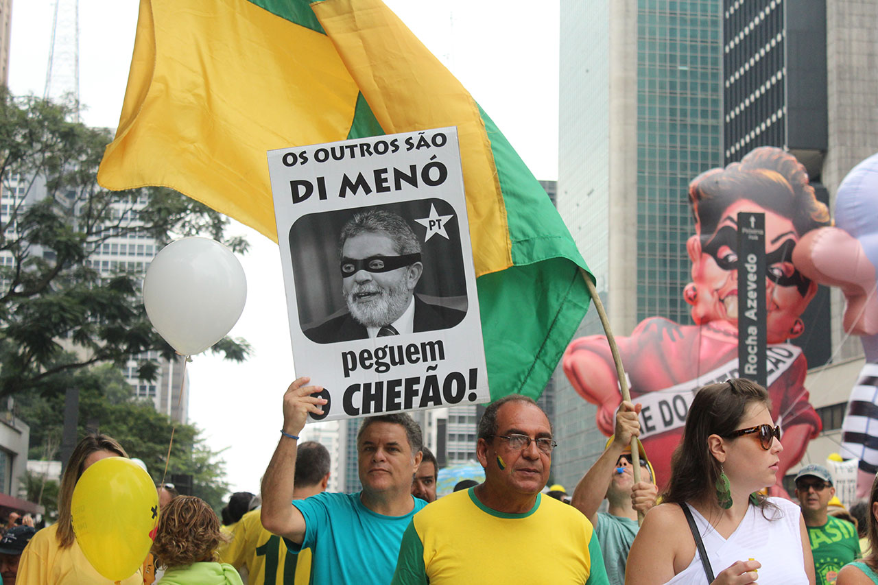 AT_Manifestacao-contra-Dilma-Rousseff-em-Sao-Paulo_004