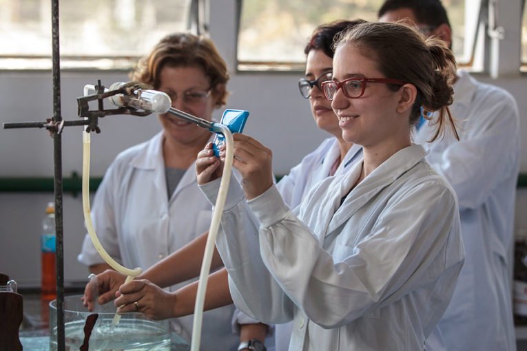 Instituto Tecnológico de Aeronáutica amplia oportunidades às mulheres cientistas