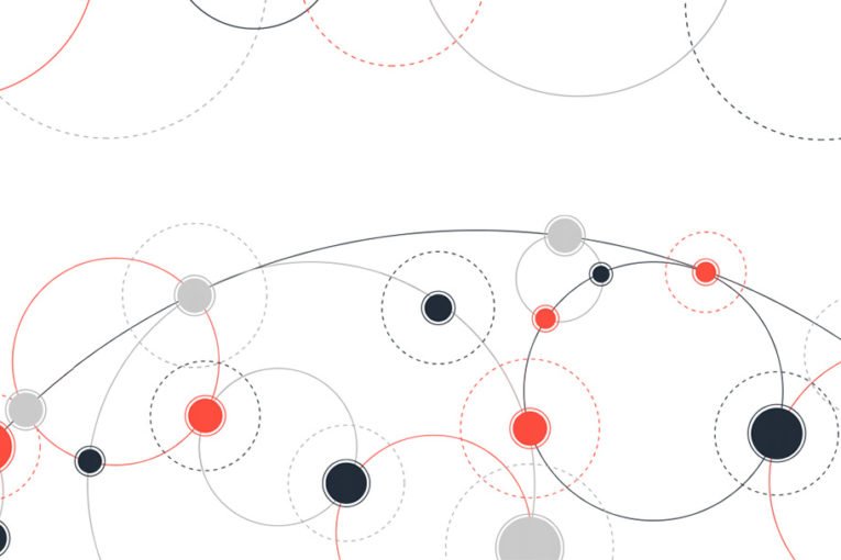 Relatório: Comparando Modelos de Jornalismo Colaborativo