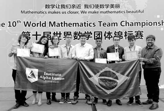 Estudantes do Alpha Lumen são destaque em Olimpíada na China
