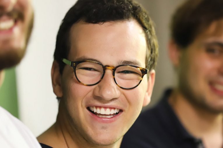 Jovens mentores e empreendedores de sucesso
