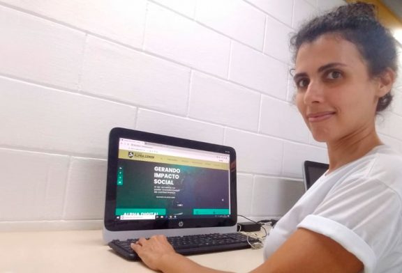 Professora de Ceará-Mirim (RN) forma equipe de alunos para a OIMC 2020